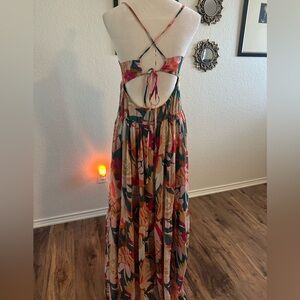 Floral Bohemian Maxi Dress 🌺